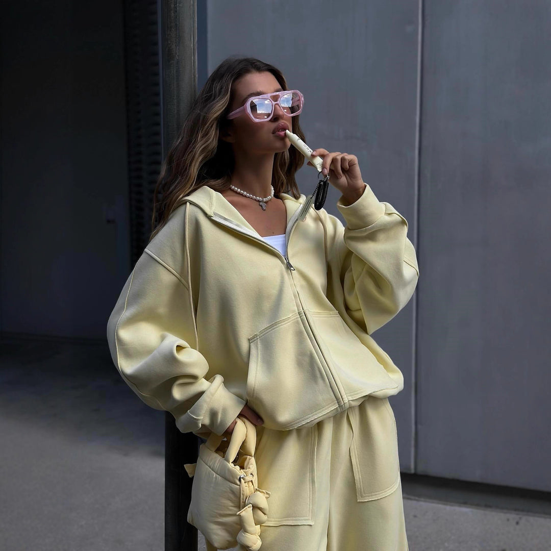 Women oversized hoodie jacket with zipper and casual cargo lounge pants Mune Fashion