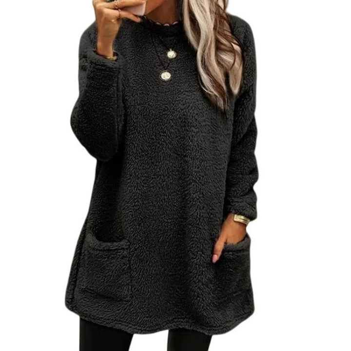 Women's cozy long teddy sweater oversized with round neck and slit pockets Mune Fashion