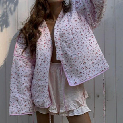 Women's Padded Short Quilted Jacket with Floral Micro Print, Contrast Piping & Boxy Silhouette Mune Fashion