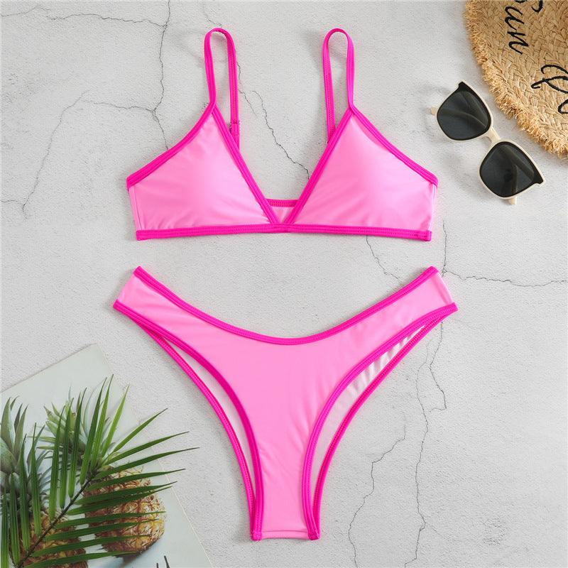 Ladies bikini set with sporty cut and trendy contrast details Mune Fashion