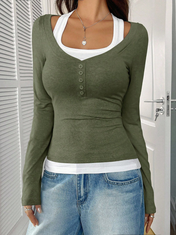 Women's fitted long-sleeve Henley shirt with deep U-neck and button placket Mune Fashion
