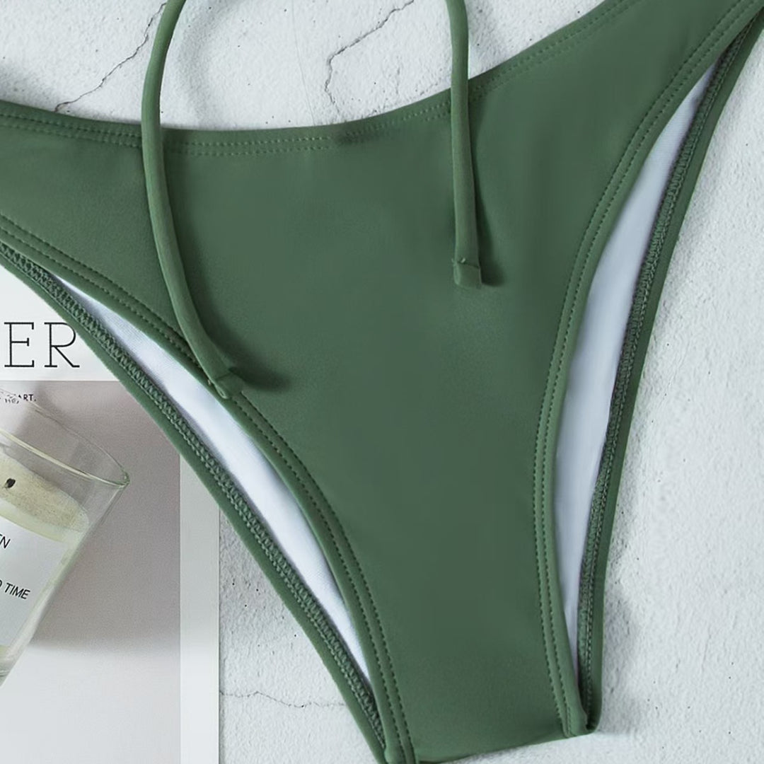 Women's Refined Triangle Bikini Mune Fashion