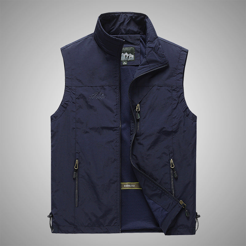 Men's Multifunctional Outdoor Vest with Windproof Cover, Mesh Lining and Zipper Pockets Mune Fashion