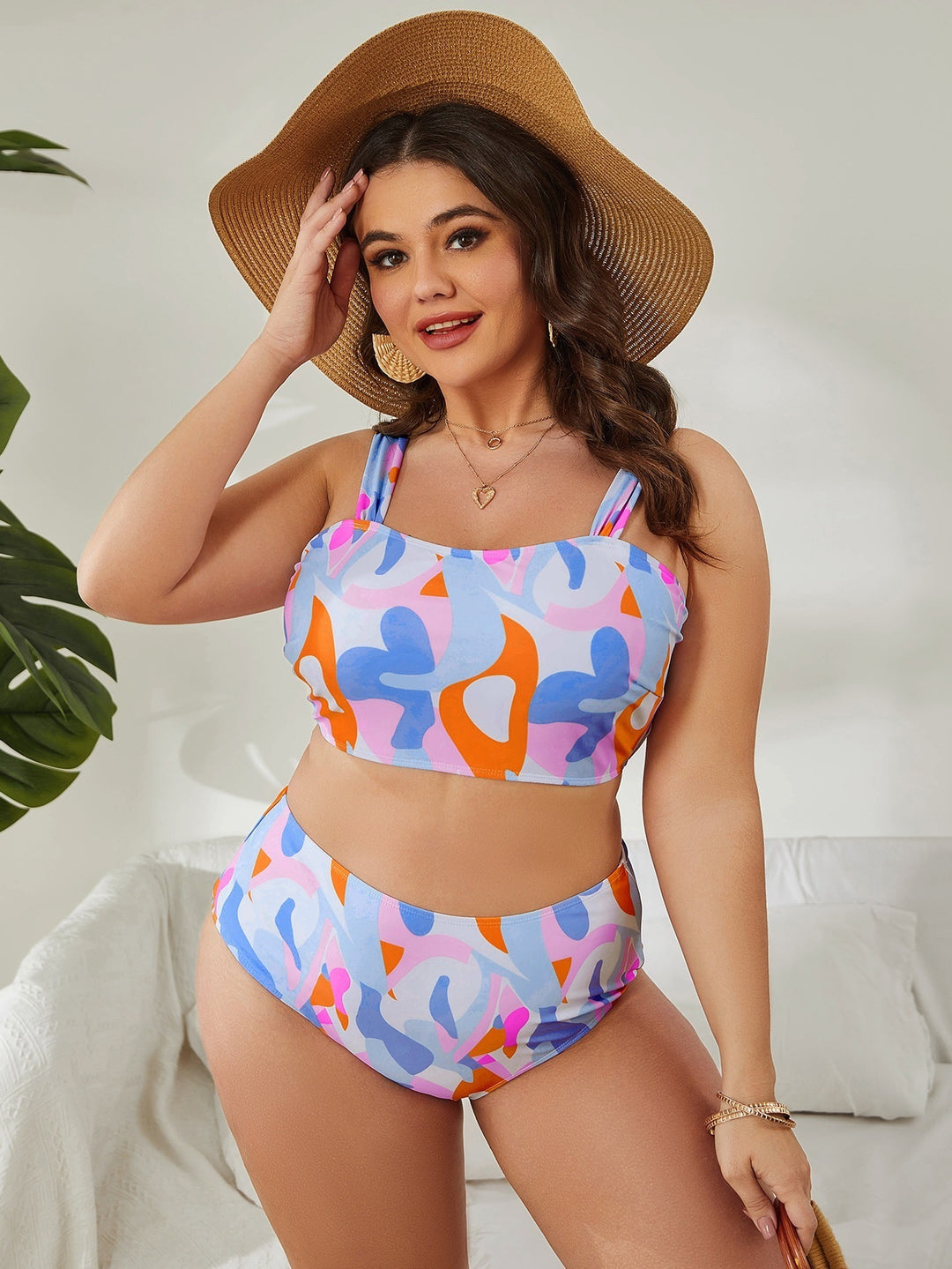 Women High-cut Bikini Set with Fashionable Pattern Mune Fashion