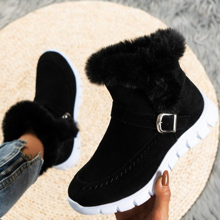 Women's non-fleece short boots with faux fur trim, suede leather look, side zipper, decorative metal buckle, and profiled lightweight sole Mune Fashion