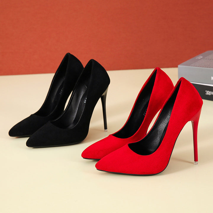 Women's pointed stiletto pumps with velvet look and padded comfort insole Mune Fashion