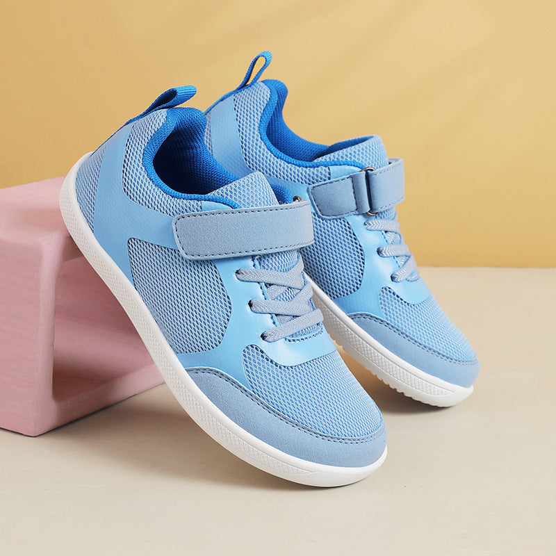 Unisex lightweight mesh sneakers with elastic lacing system, velcro closure and EVA midsole Mune Fashion