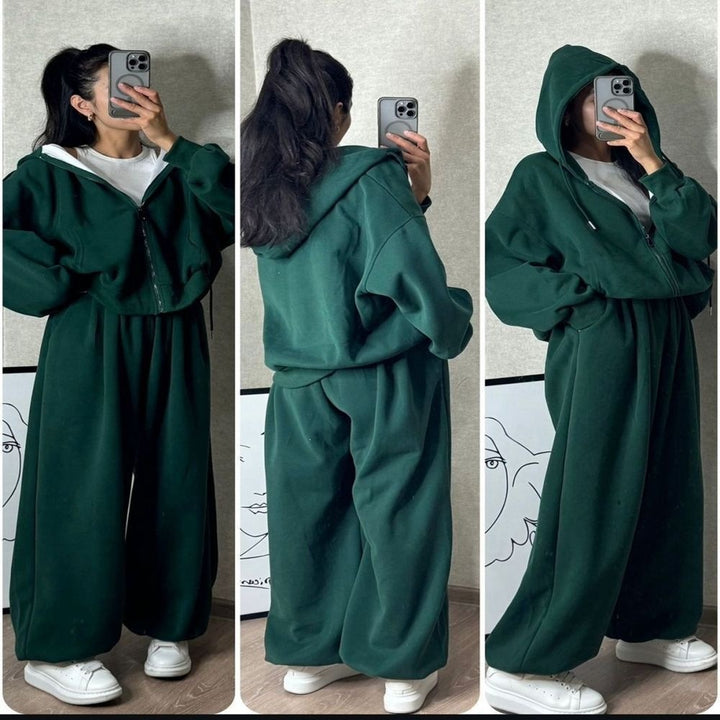 Women's oversized hooded jacket with zipper and wide jogging pants lounge set Mune Fashion