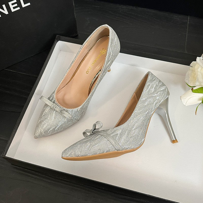 Women Shiny pointed toe stiletto pumps with decorative bow Mune Fashion