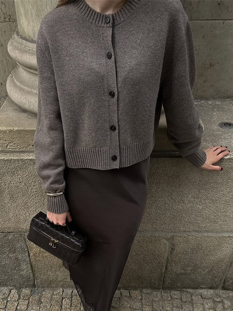 Women's Short Cardigan in Boxy Cut with Round Neck, Ribbed Cuffs and Decorative Button Placket Mune Fashion