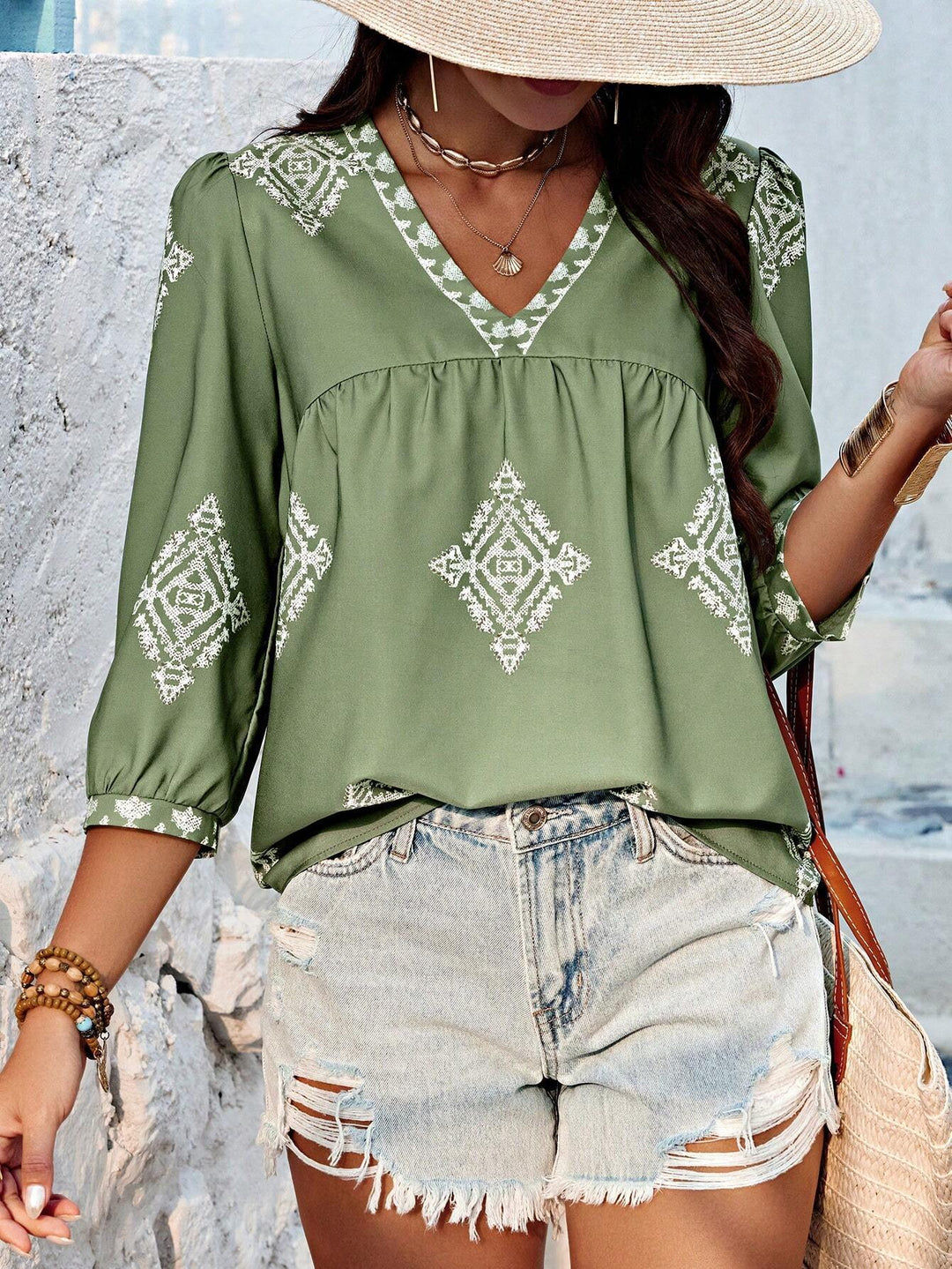 Women Loosely Cut Boho Blouse with V-Neck, Ruched Bust Seam and Three-Quarter Sleeves Mune Fashion