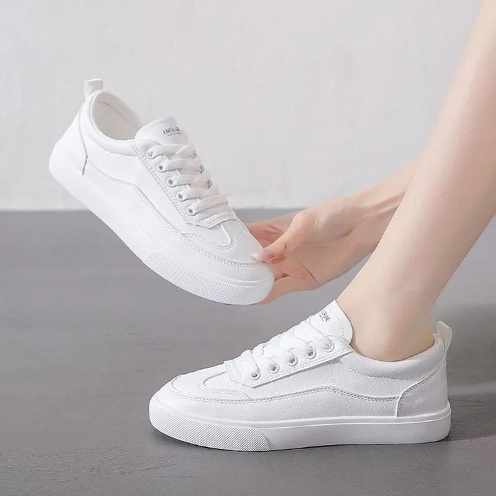 Women's Minimalist Platform Sneakers made of Textile with Padded Shaft and Profiled Rubber Sole Mune Fashion