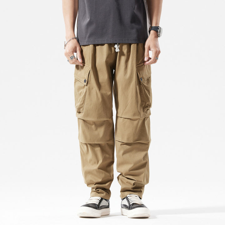 Men's Lightweight Relaxed Cargo Pants with Buttoned Flap Pockets and Decorative Drawstring Mune Fashion