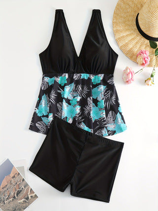 Women's tankini set with floral top and comfortable swim shorts Mune Fashion