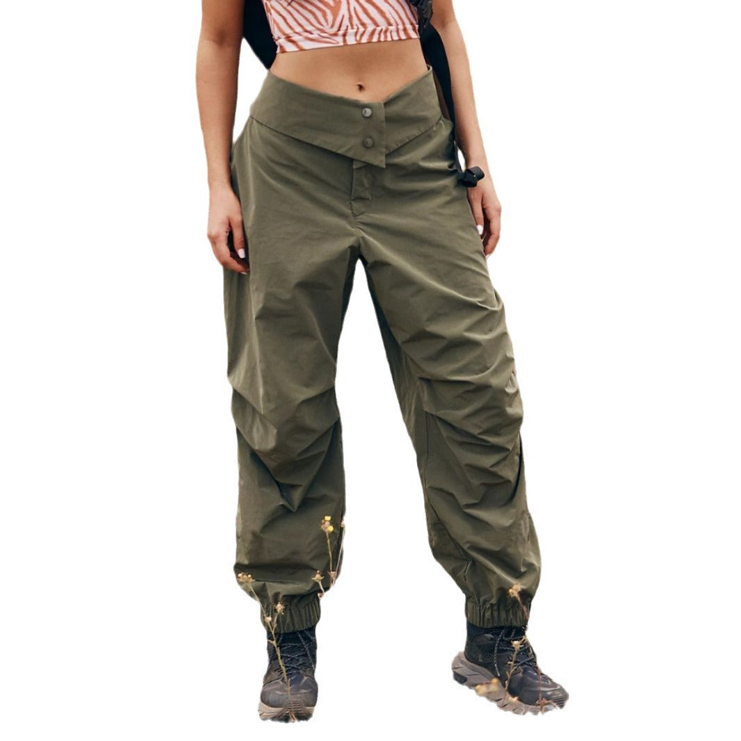 Women's outdoor cargo pants with V-shaped waistband, button closure, and elastic ankle cuffs Mune Fashion