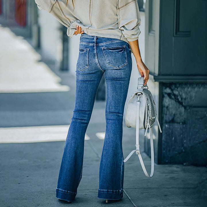 Ladies High-Waist Flared Jeans with Tailored Cut and Decorative Front Seam Mune Fashion