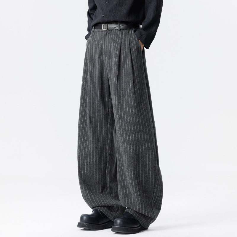 Women Wide High-Waist Pleated Trousers made of Wool Blend with Elastic Waistband and Wide Leg Mune Fashion