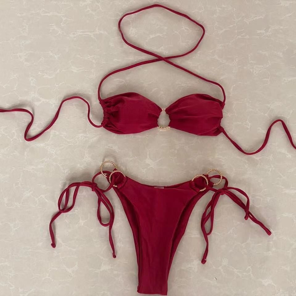 Women's bikini set with elegant strap system and fashionable metal details Mune Fashion