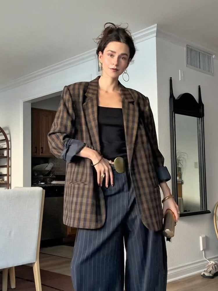 Women’s oversized check blazer with boxy silhouette and dropped shoulders Mune Fashion