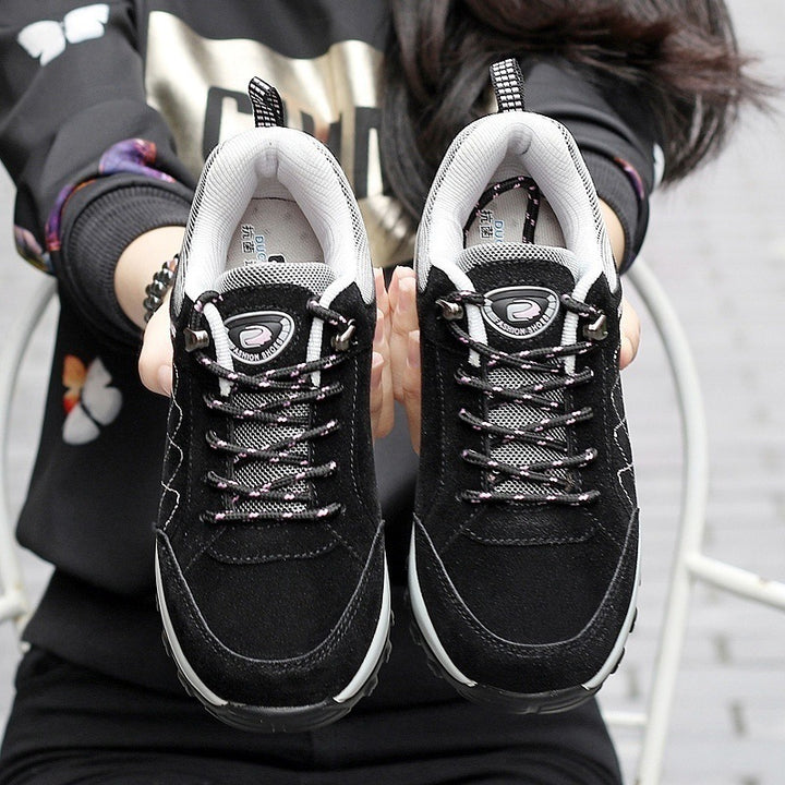 Women's Comfortable Outdoor Walking Sneakers with Reinforced Profile Sole and Padded Ankle Collar Mune Fashion