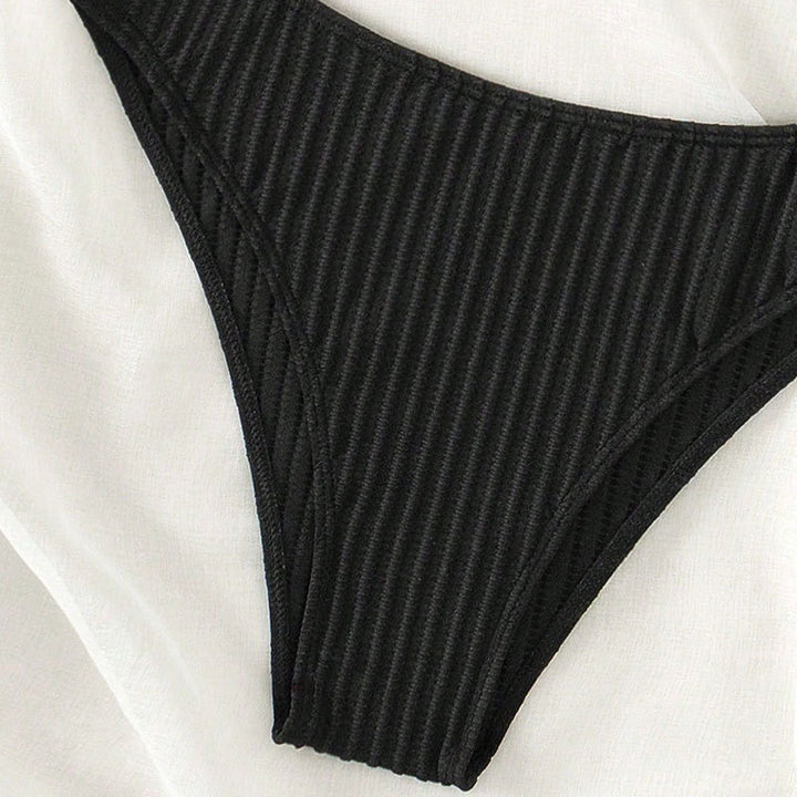 Women's Sporty Bikini Set with Adjustable Strap Systems Mune Fashion