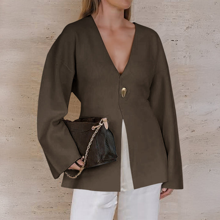 Women's fitted fine knit cardigan with V-neck, decorative button, and front slit Mune Fashion