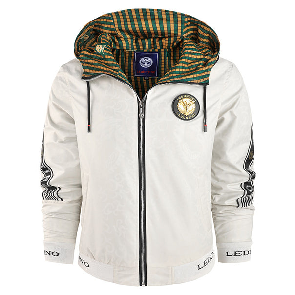 Men's lightweight hooded sports jacket with jacquard pattern, metal zipper and elastic cuffs.