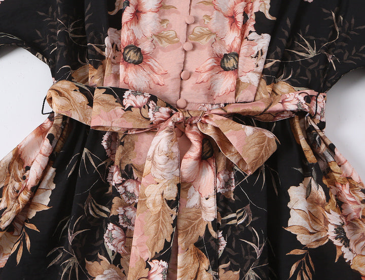 Women's short dress in kimono style with waist belt and V-neck Mune Fashion