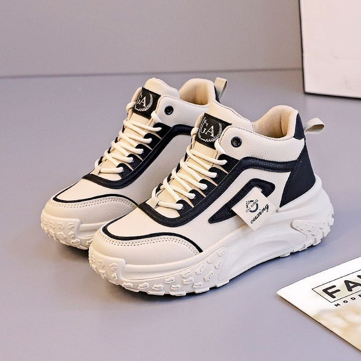 Women’s sporty high-top sneakers with cushioning sole and robust profiling Mune Fashion