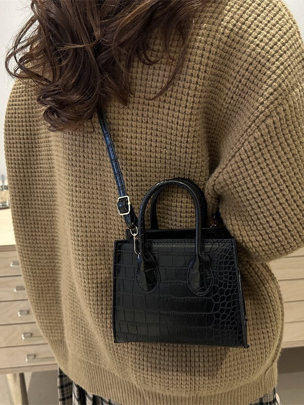 Mune | Divina Small-Sized Clutches Handbag