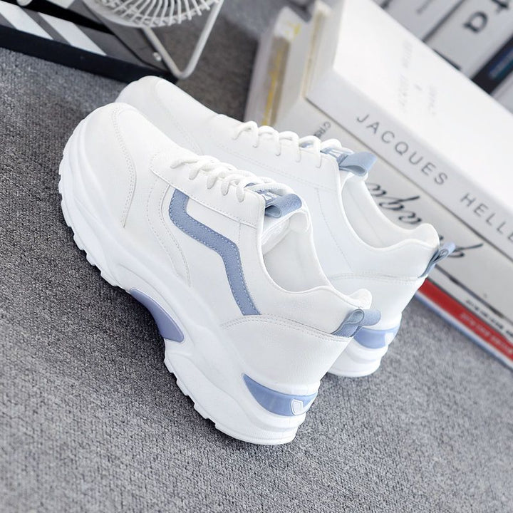 Women’s sporty sneakers with cushioning comfort and trendy details Mune Fashion