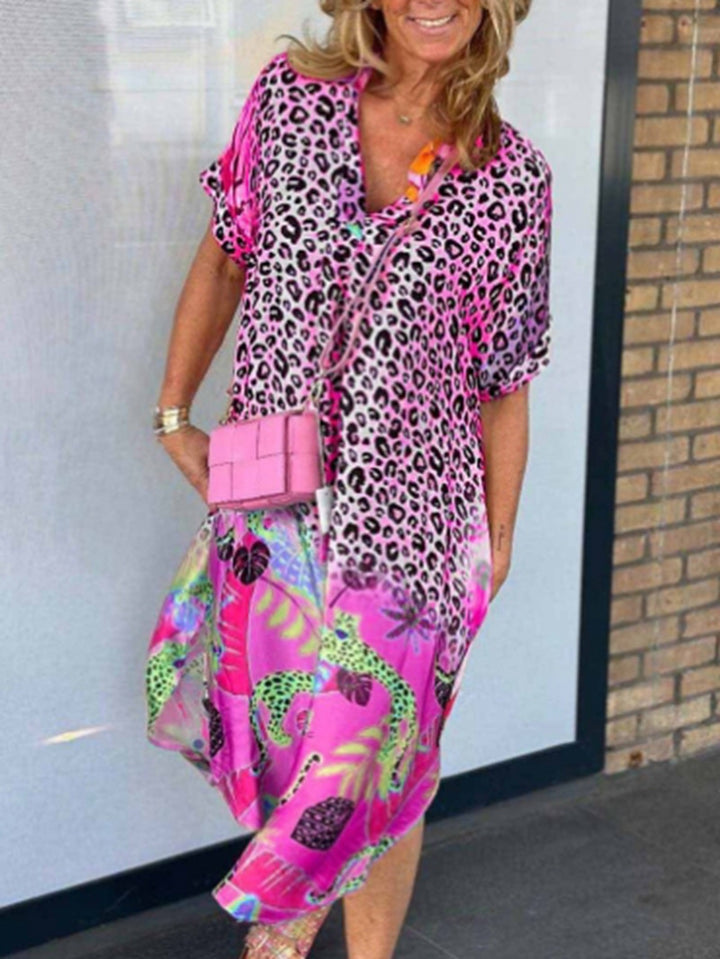 Women nano locker fitted V-neck midi dress with leopard print and tropical motif Mune Fashion