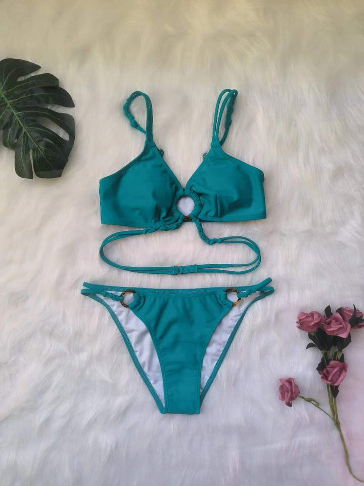 Women's triangle bikini with creative knot details Mune Fashion