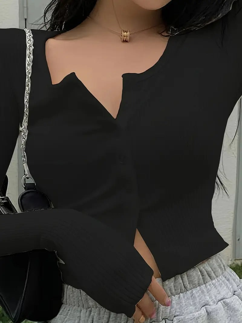 Women's fitted ribbed cropped cardigan with V-neck and button placket Mune Fashion