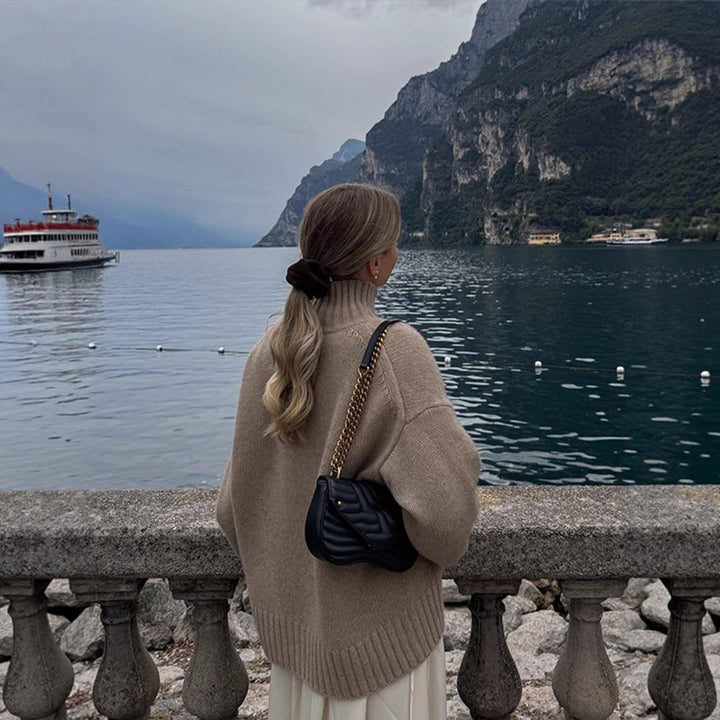 Women's Oversize Rollneck Sweater made of fine knit with dropped shoulders and ribbed cuffs Mune Fashion