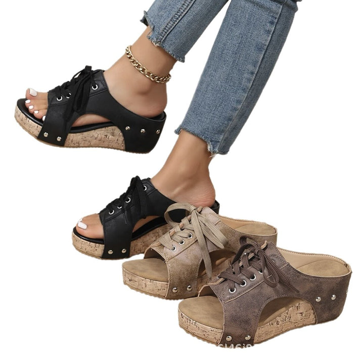 Women's wedge sandals with lacing and cork platform Mune Fashion