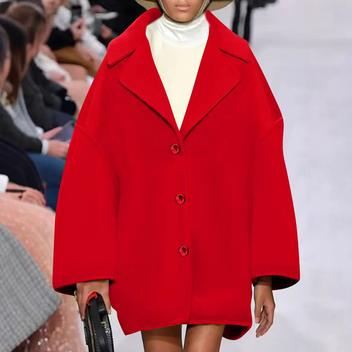 Women's Oversized Short Coat with Wide Lapels and Button Closure Mune Fashion