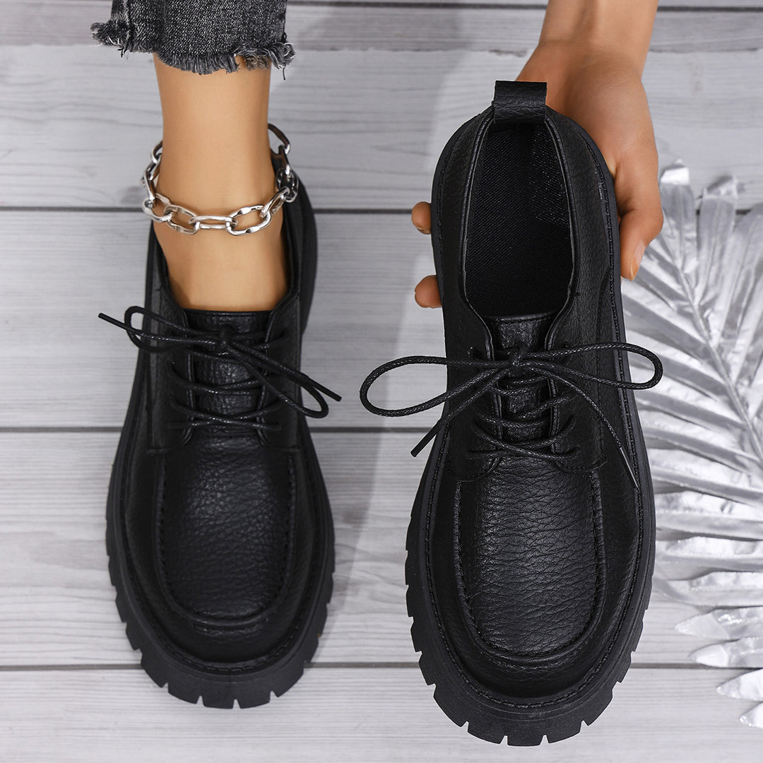 Ladies nan robust Derby lace-up shoes with profiled rubber sole and 4cm wedge heel Mune Fashion