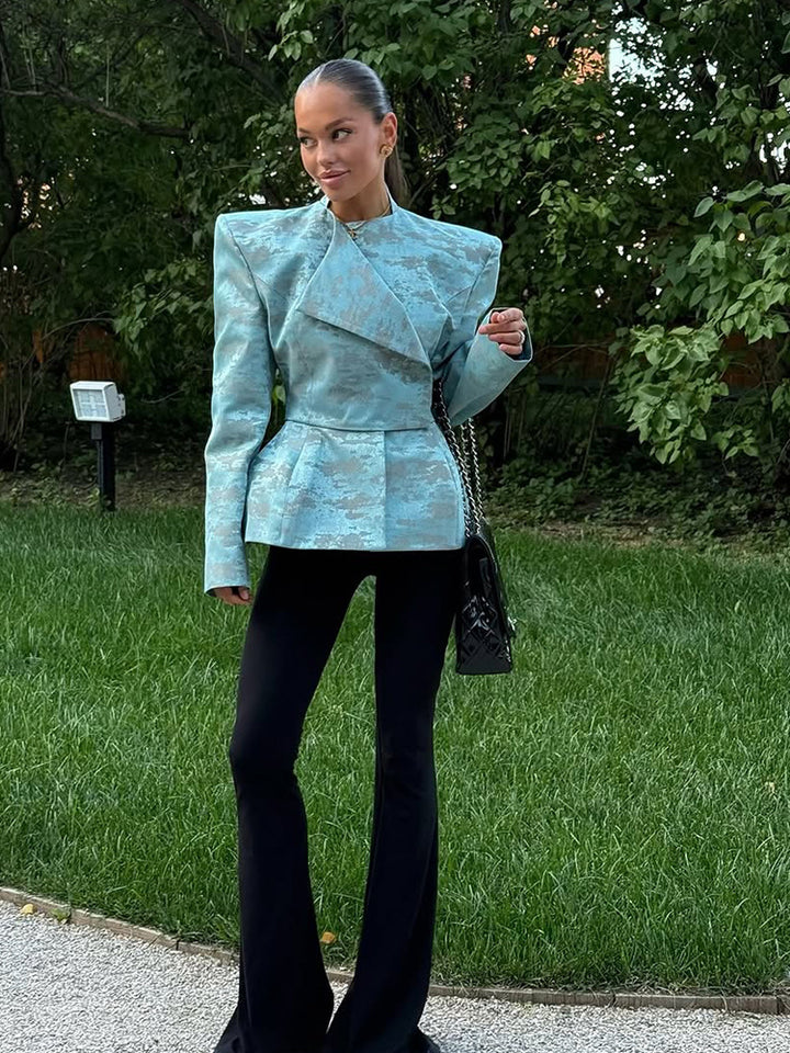 Ladies Tailored Jacquard Blazer with Defined Shoulders, Peplum and Asymmetrical Lapel Mune Fashion