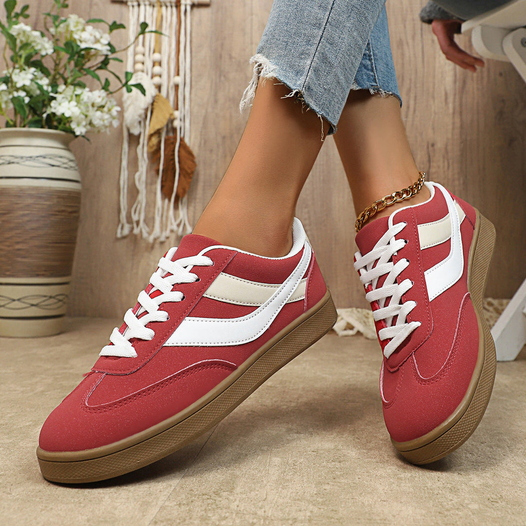 Women's sporty sneakers with breathable textile upper and non-slip sole Mune Fashion
