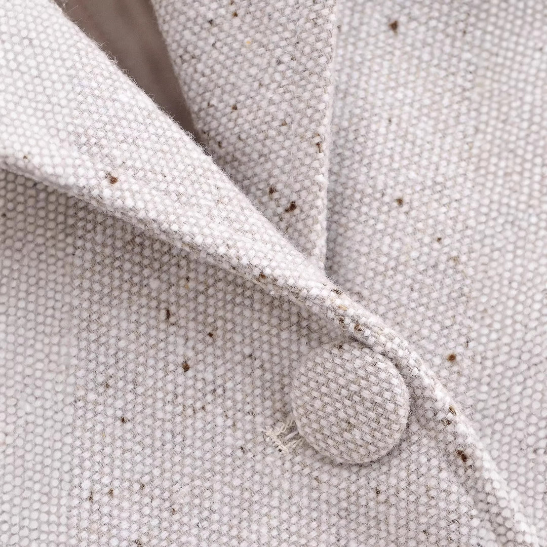 Women Tailored Bouclé Blazer with Princess Seams and Hidden Button Placket Mune Fashion