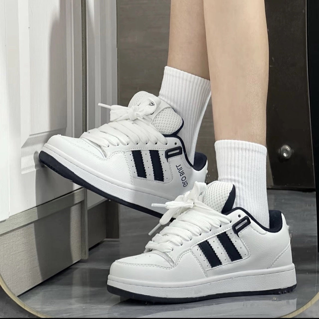 Women's Lifestyle Sneakers with supportive shaft and non-slip sole Mune Fashion