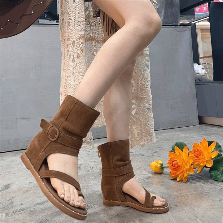 Ladies ankle-high suede sandals with toe ring and adjustable shaft strap Mune Fashion