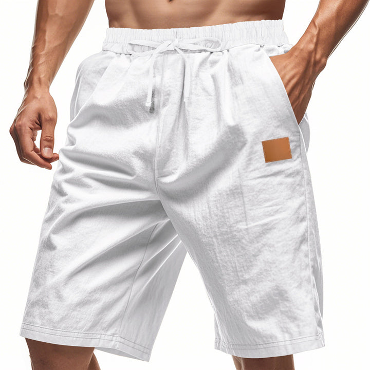 Men's lightweight casual Bermuda shorts with elastic waistband, drawstring and discreet leather application Mune Fashion