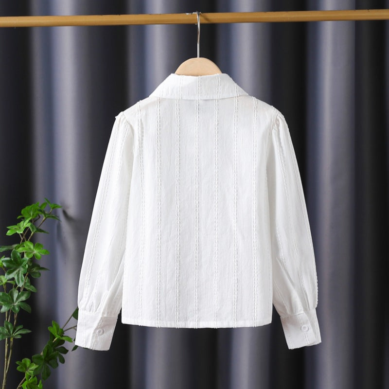 Women’s blouse with ruffle details and fine embroidery Mune Fashion