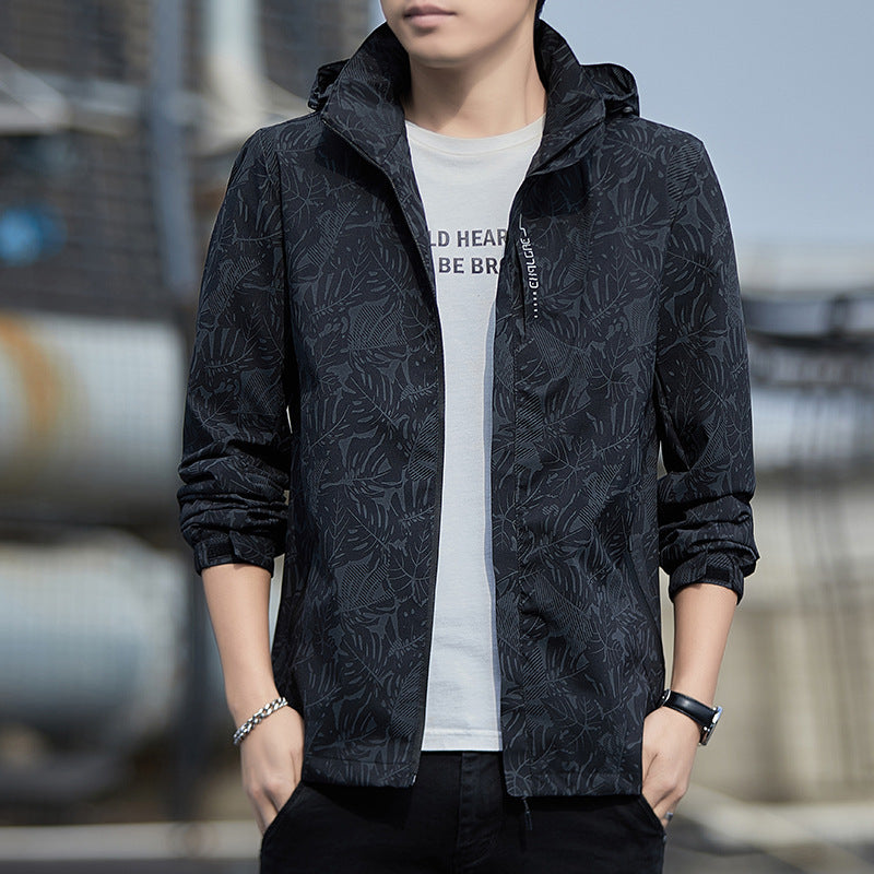 Men's lightweight hooded windbreaker with floral all-over print, water-repellent shell and elastic cuffs Mune Fashion