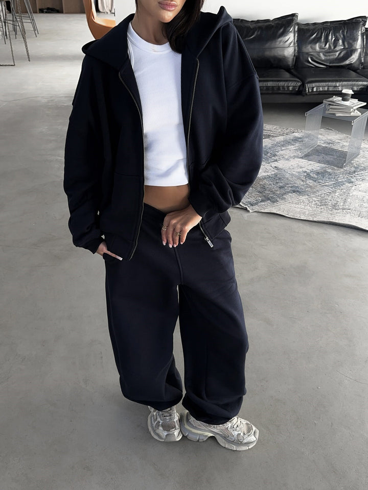 Women's Casual Zip Lounge Set with Oversized Hoodie and Tailored Relax Jogging Pants Mune Fashion