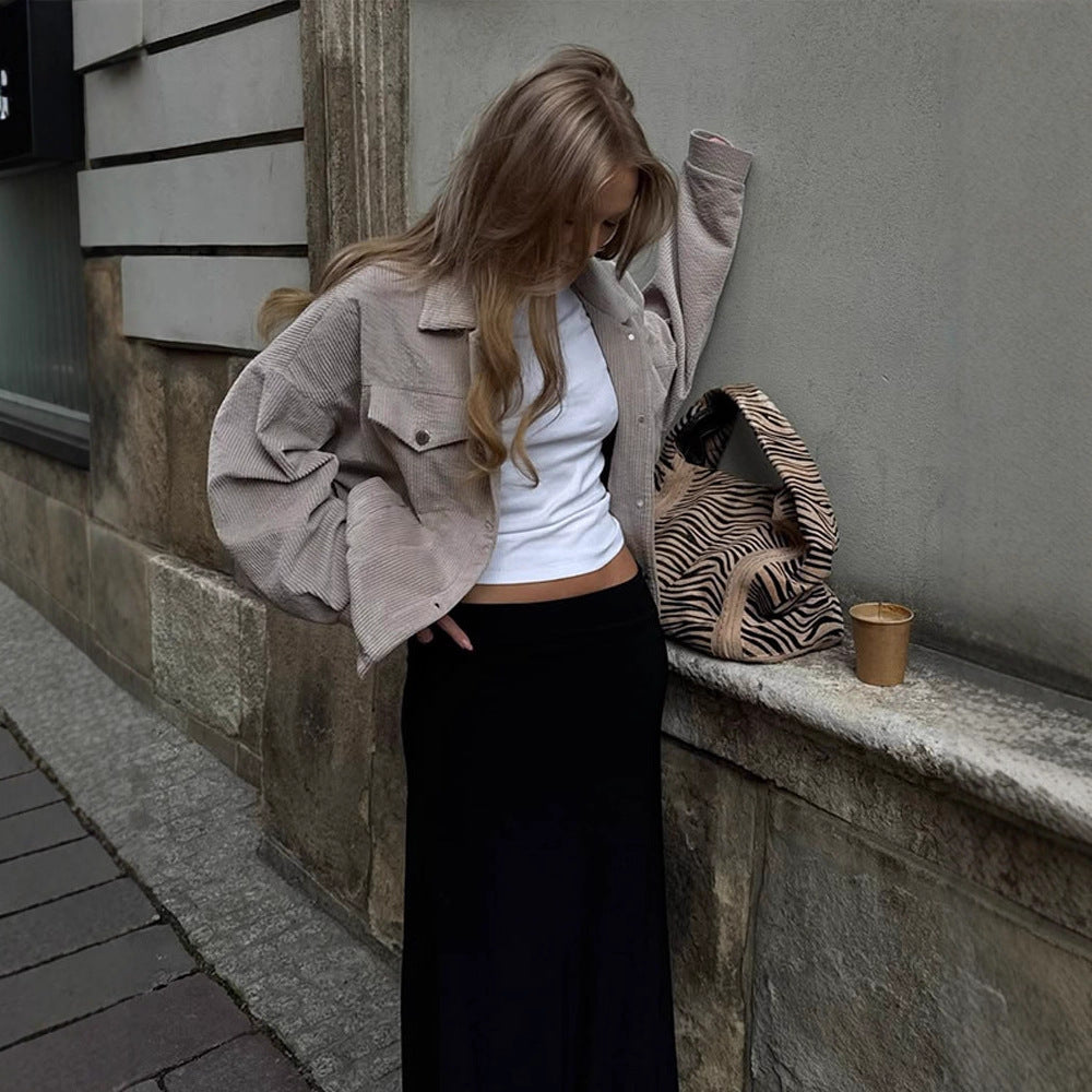 Women’s Oversize Cord Jacket in Cropped Cut with Flap Pockets and Boxy Silhouette Mune Fashion