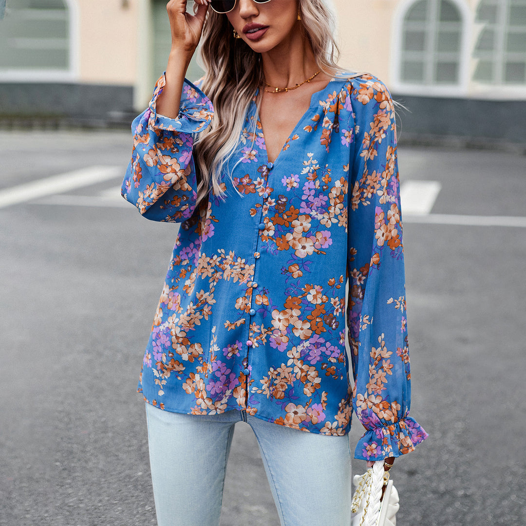 Women nan Chiffon blouse with floral all-over print, V-neck, button placket and tied cuffs Mune Fashion