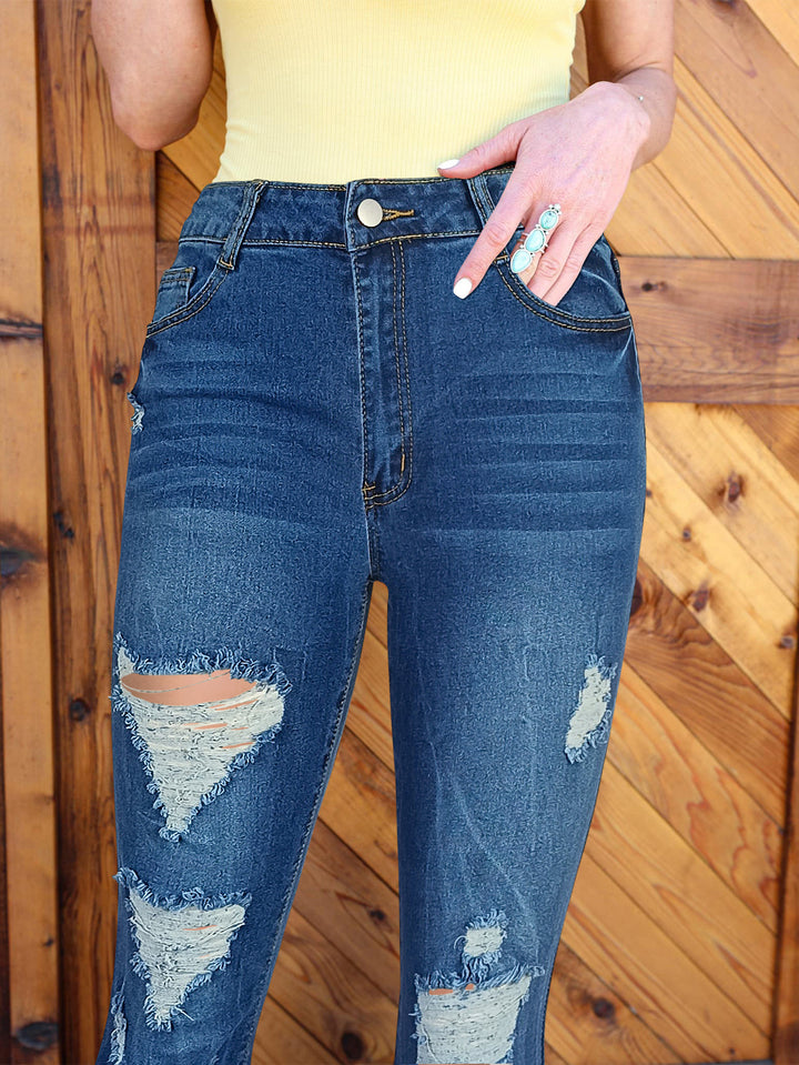 Women's Retro Flared Jeans with High Waist, Destroyed Details and Sculpting Stretch Waistband Mune Fashion